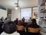 «تئاتر کاربردی و فرآیند»طی نشستی در شهرستان مهاباد بررسی شد.
 2
