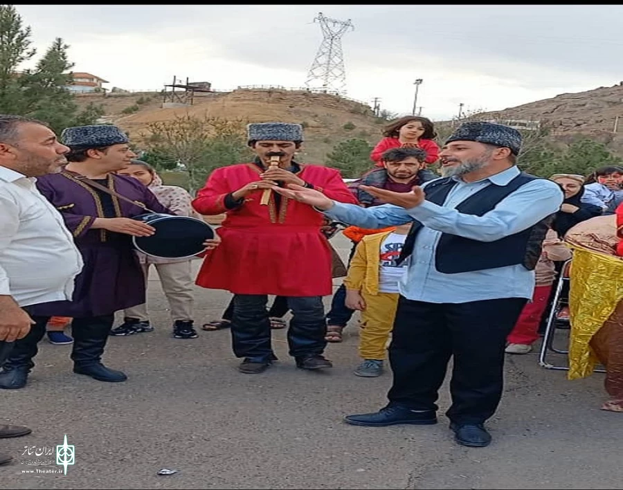 نمایش « سایاچی و سامانچی » در فستیوال منطقه ای آزاد ارس به اجرا درآمد 4