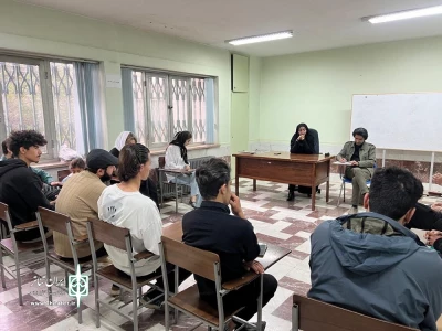 در ادامه سفرهای شهرستانی انجمن نمایش

نشست مدیر عامل انجمن هنرهای نمایشی استان با هنرمندان تئاتر شاهین‌دژ