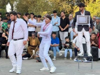 جشنواره تئاتر استانی «زاب» پیرانشهر آغاز به کار کرد

در روز اول جشنواره ۴ اثر از شهرستان‌های پیرانشهر، ارومیه، بوکان و میاندوآب به اجرا در آمدند